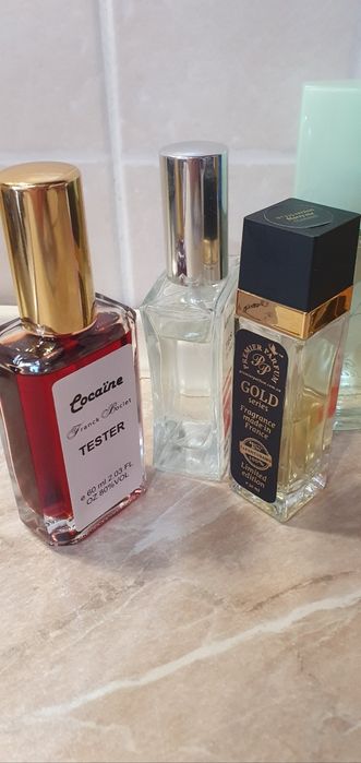 Продам лот парфумів