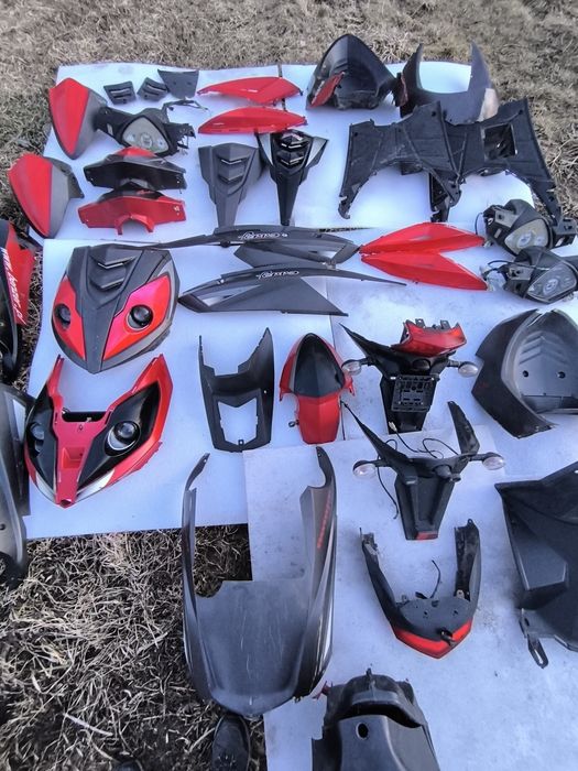Części Skuter Ferro 50 - Lampy, Plastiki, owiewki