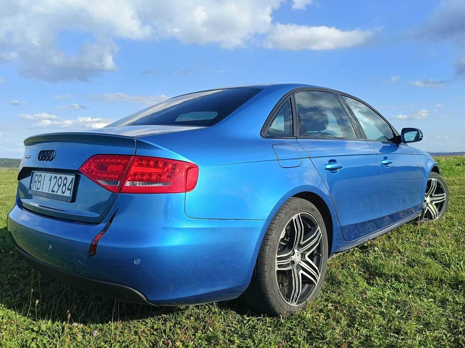 Wyjątkowe audi a4 b8 2.0 TDI  170km quattro (silnik CAHA -najlepszy diesel, polecam!)