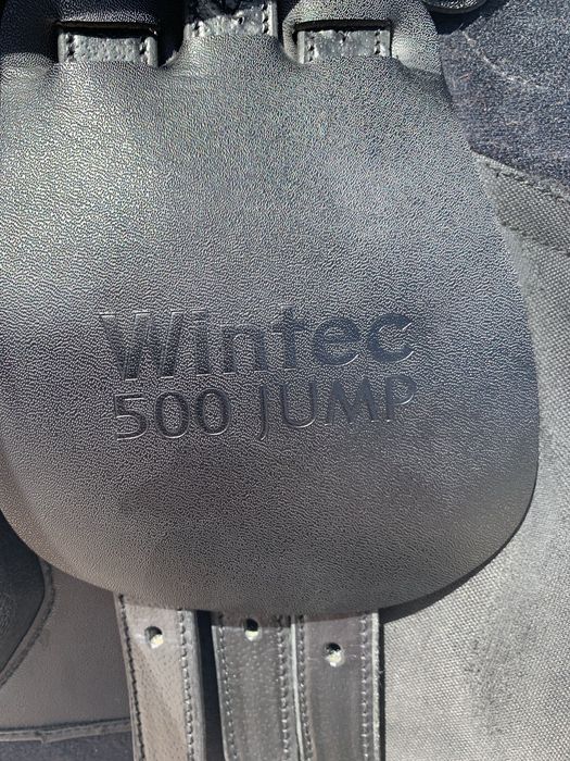 Sela Wintec 500 Jump 17,5’ usada em bom estado