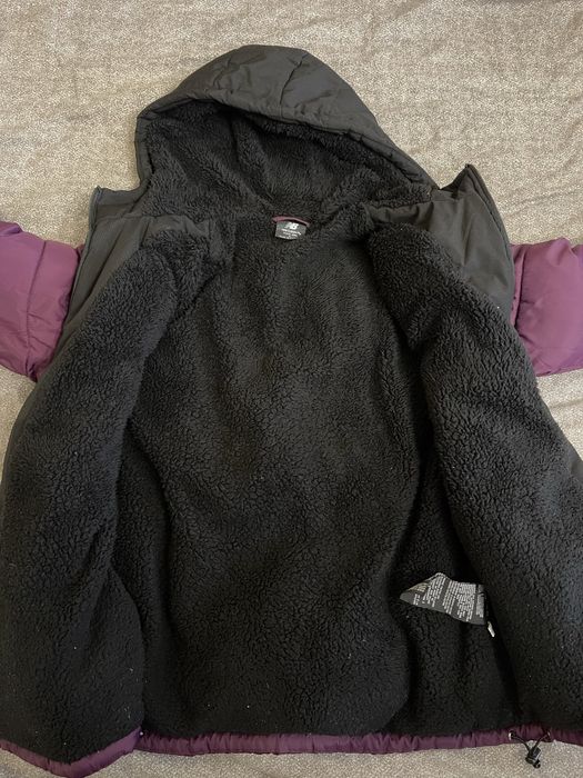 Жіноча зимова куртка NewBalance