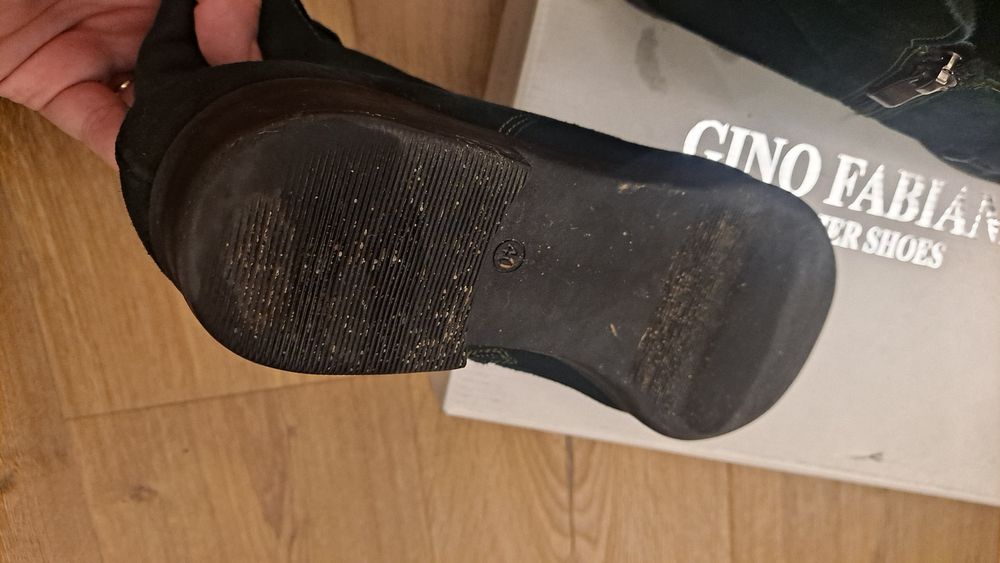 Botki zamszowe butelkowa zielen lekko ocieplane 40/41 skórzane