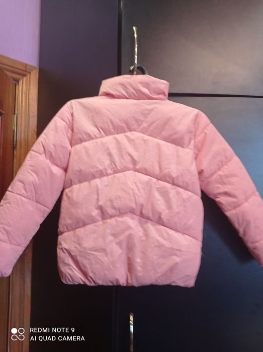 Продам весняну куртку