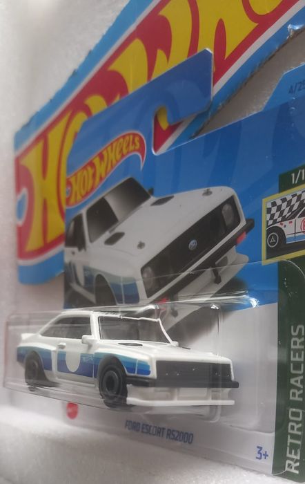 Ford escort rs2000 hot wheels
