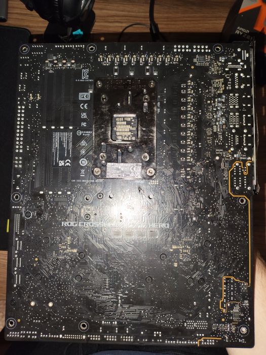 Материнська плата Asus X670e Hero AM5