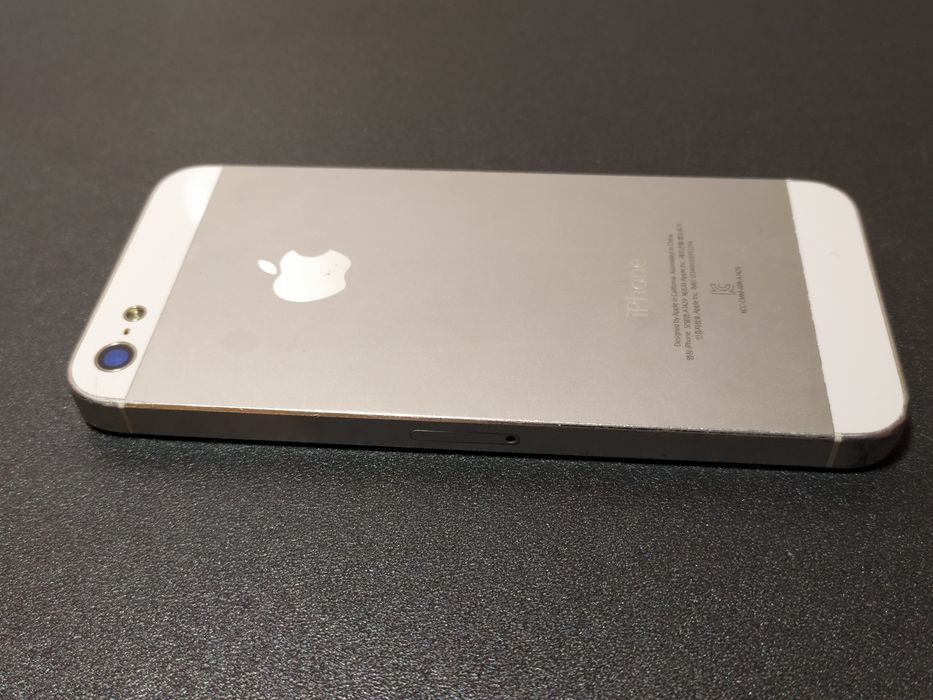 Apple Iphone 5s  на запчасти