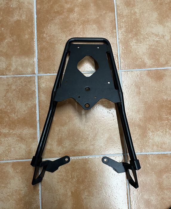 Suporte mota para top case