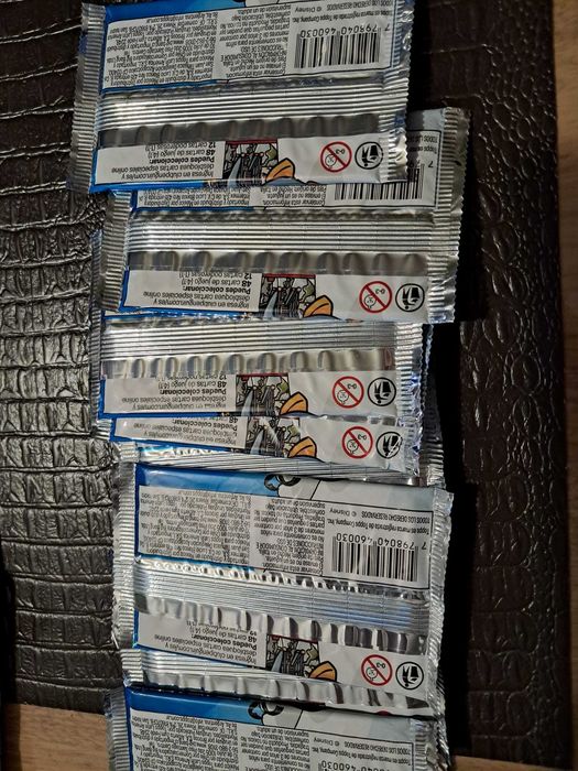 Topps Club Penguin Card-Jitsu Series 3 2009 Box x2 (Wersja hiszpańska)