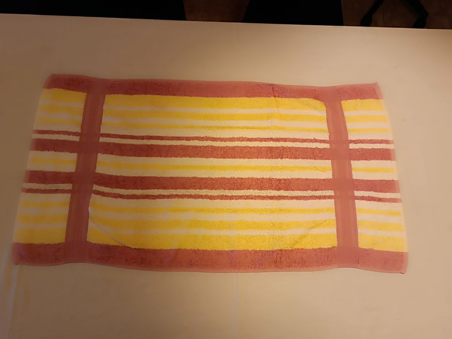 Toalha de Rosto. 92*53 cm. Como Nova