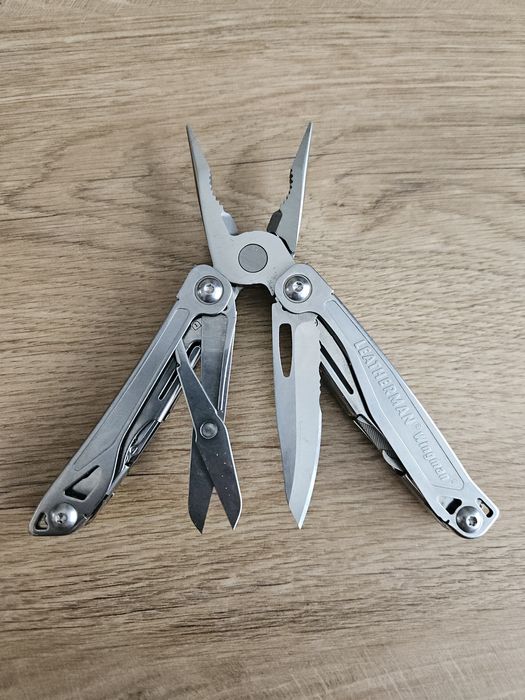 Multitool Letherman Wingman