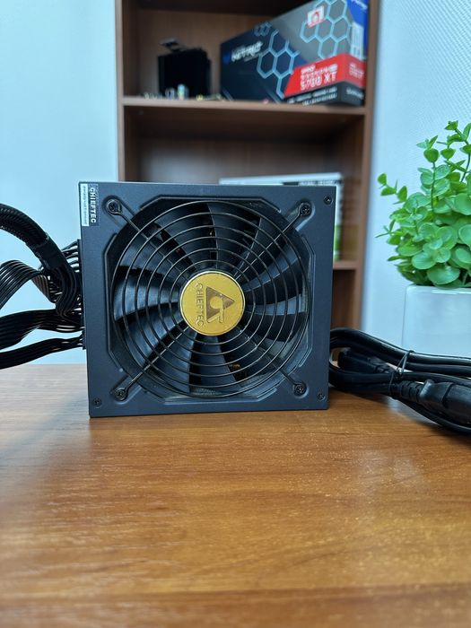 Блок живлення 750W Chieftec PROton