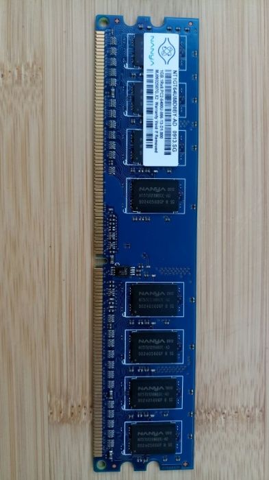 Оперативна пам'ять DDR2 NANYA 1GB 1Rx8 PC2-6400U-666-13-D1.800