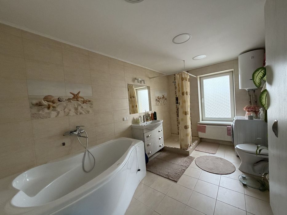 Продається будинок Лужани