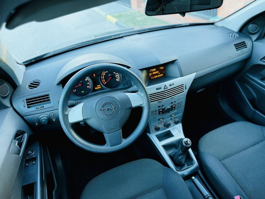 Opel astra h 1,4 2009