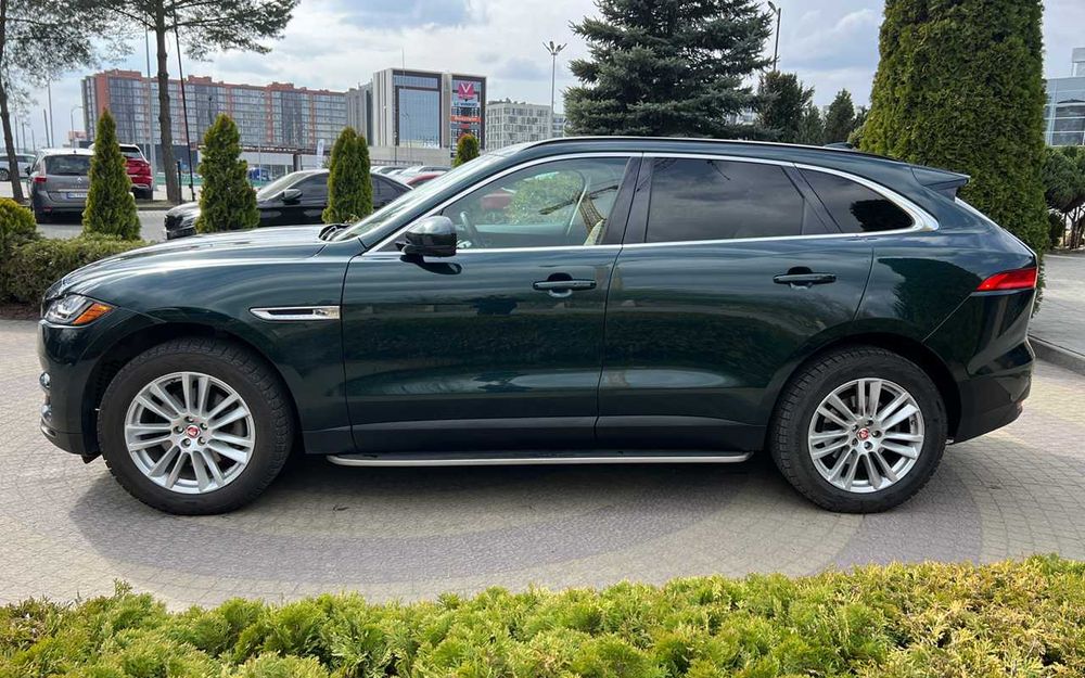 Jaguar F-Pace 2017