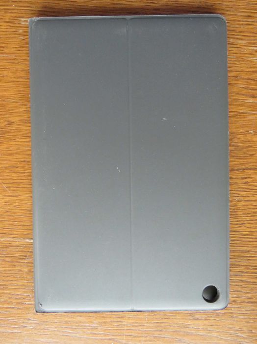 Etui na tablet Huawei + dodatki