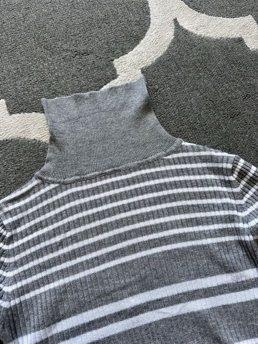 Sweter golf półgolf w paski prążkowany