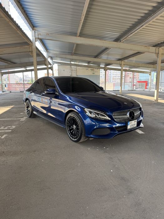 Mercedes c-300 4-matic