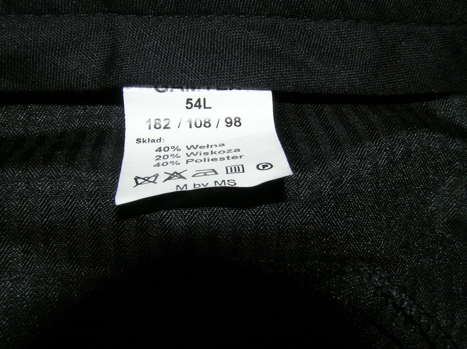 sprzedam garnitur 54L