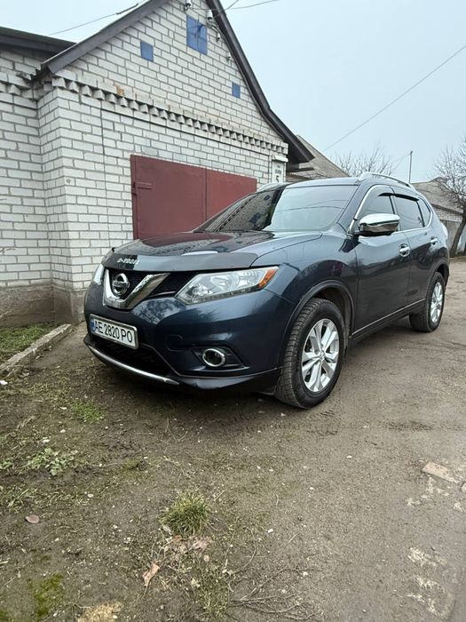 Продам Nissan Rogue 2016