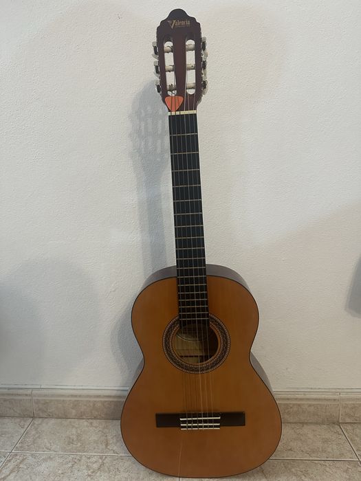 Viola clássica Valencia VC203