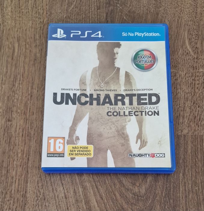 PS4 1TB em boas condições + 1 comando + cabos + jogos