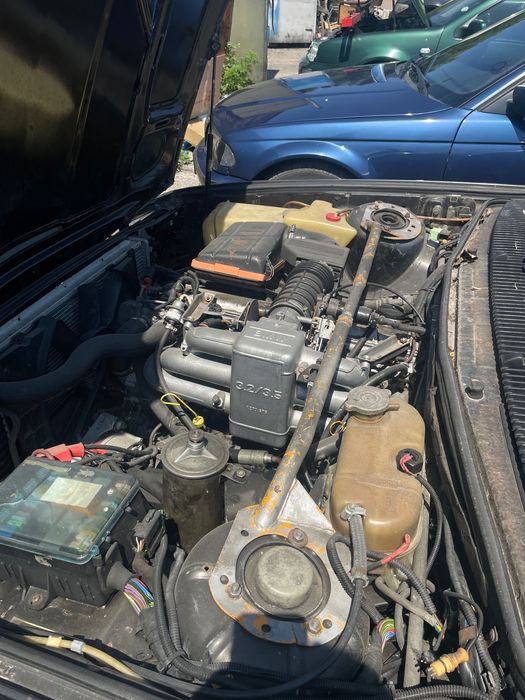 Продам BMW E23 735i