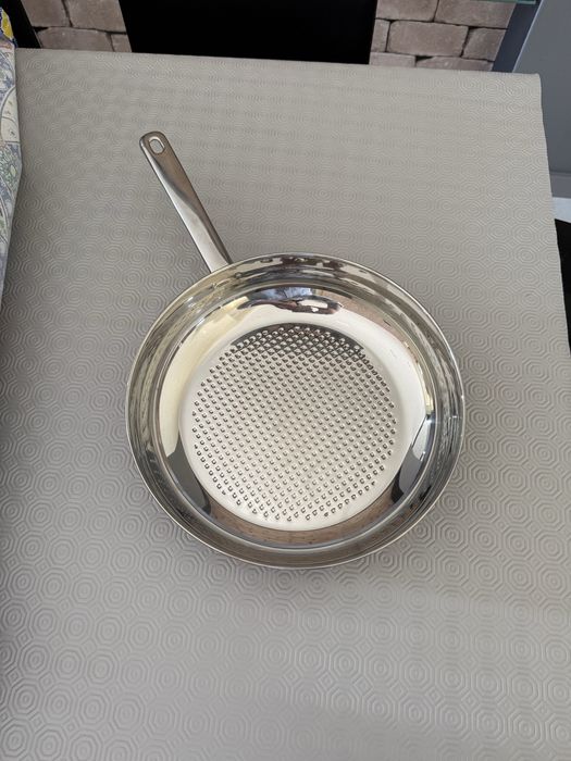 Trem de cozinha novo