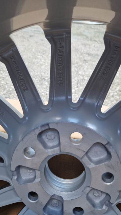 Jante alumínio nova Audi 17 polg