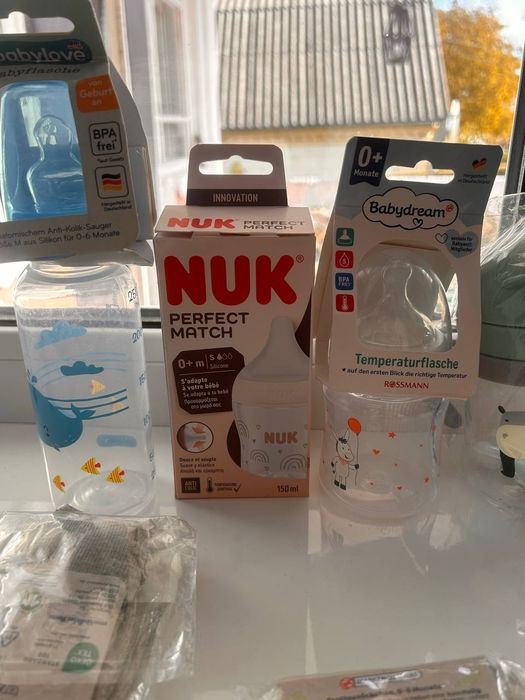 Продам бутилочки дитячі для годування та соски nuk perfect match, bibs