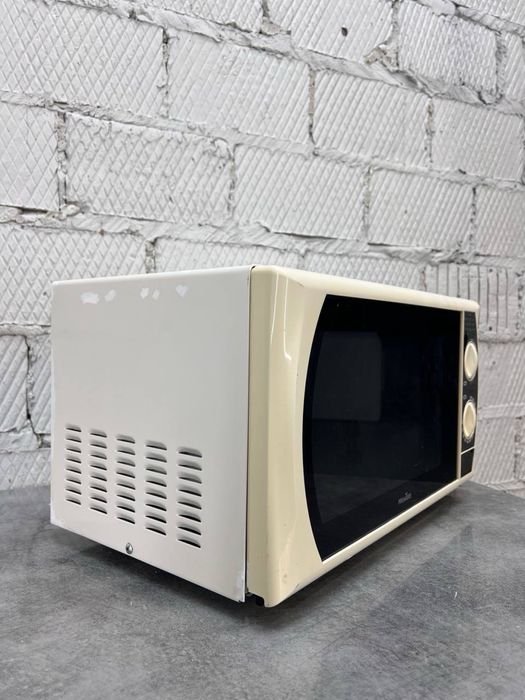 Мікрохвильовка Premiere 16л 700Вт з грилем, гарантія 6 місяців, б/у