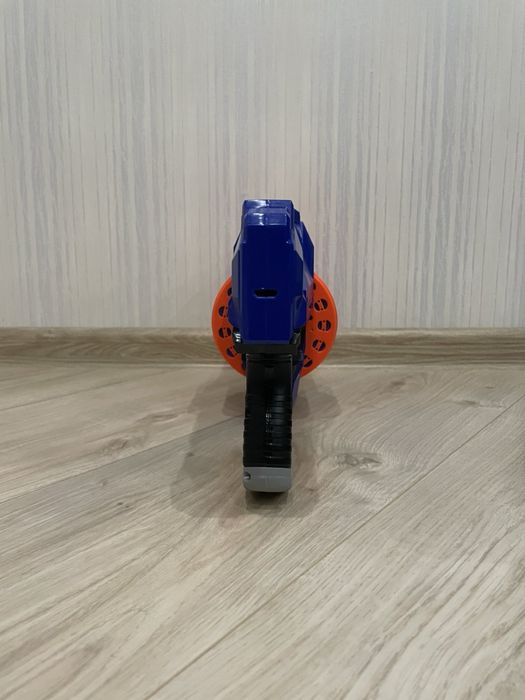 Продається дитячий пістолет NERF