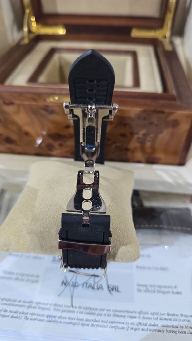 Часи      Breguet