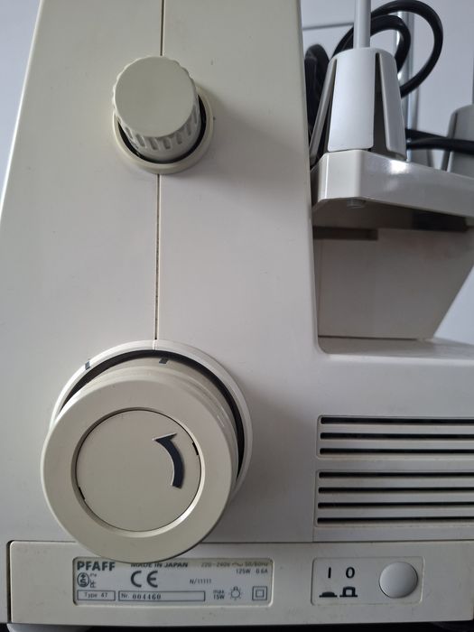 Owerlok PFAFF hobbylock 4760