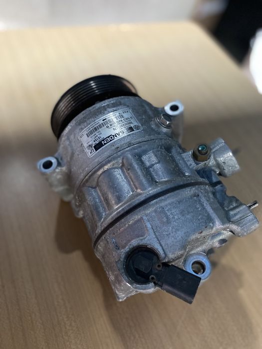 Компресор кондиціонера vw golf passat seat leon altea scoda octavia