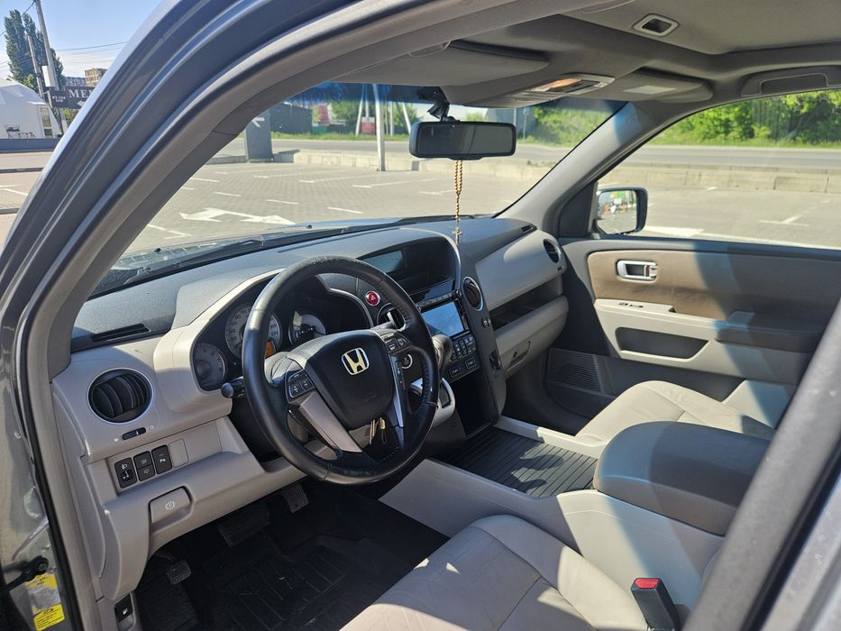 Продам автомобіль Honda Pilot 2010 Перший власник, в рідній фарбі