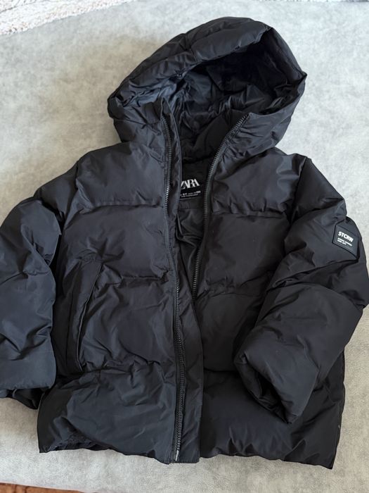 Продам зимову куртку zara