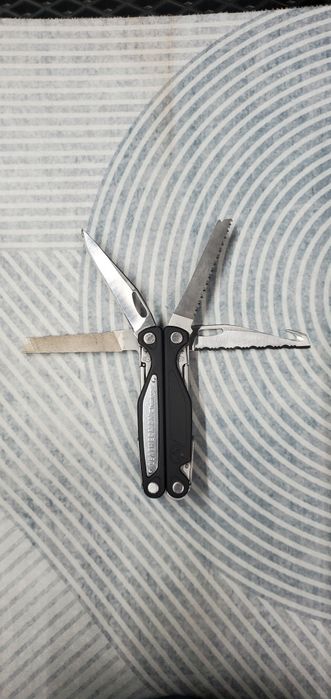 Мультитул leatherman charge AlX