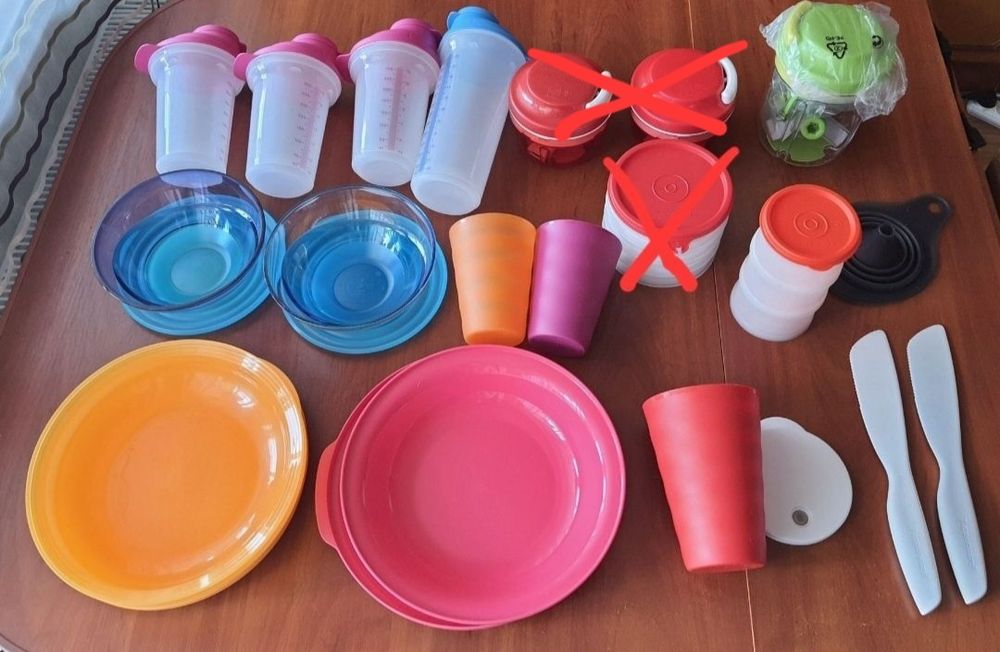 Набір посуду Tupperware