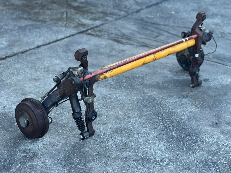 Eixo traseiro Citroen AX (3 Furos)