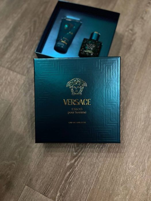 подарунковий набір Versace Eros Eau de Toilette