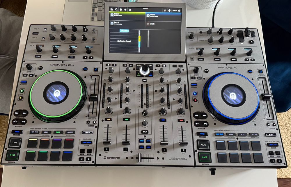 DENON PRIME 4+ plus DJ standalone