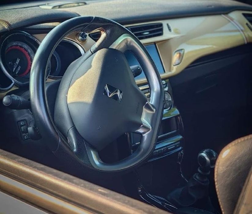 DS 3 Automobiles514856444704870407