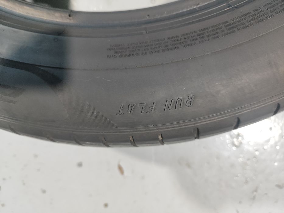 2 pneus semi novos 265-50R19 Pirelli RFT - Oferta dos Portes