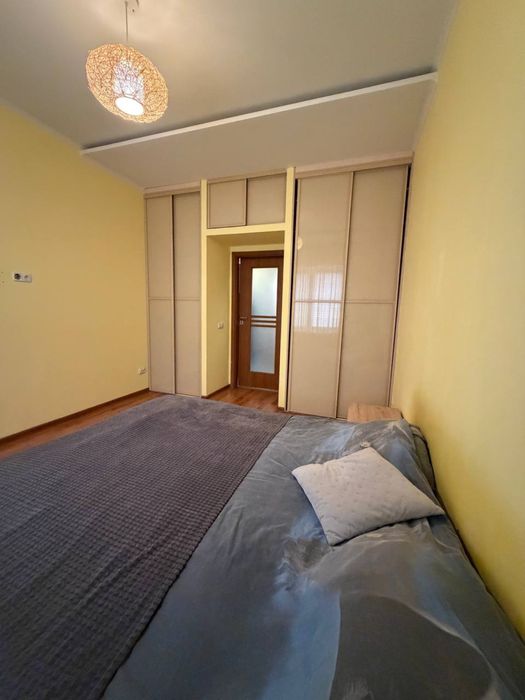 Продам 2 кімнатну квартиру.