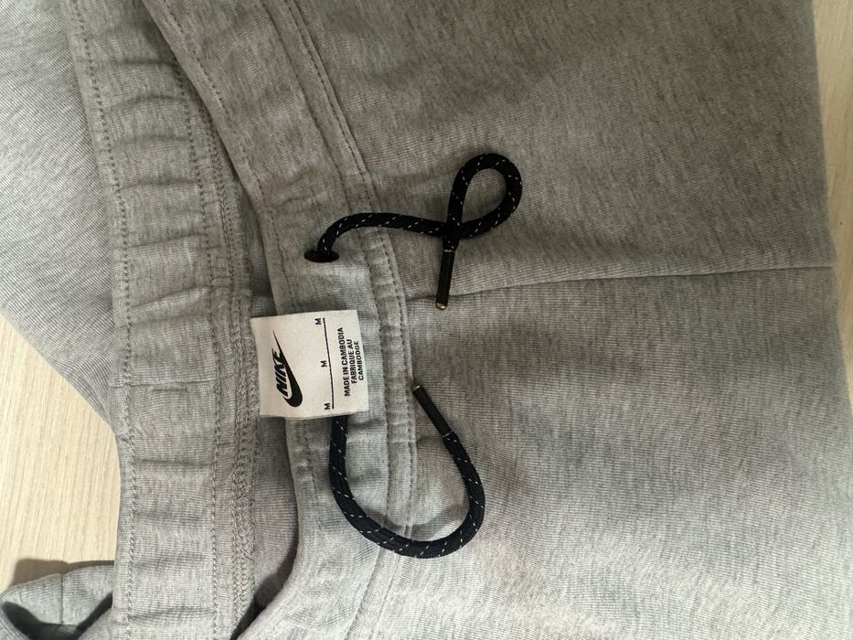 Штани Nike tech fleece