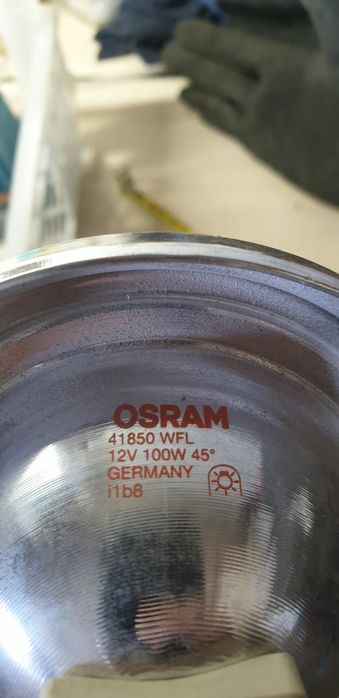 Projector incompleto