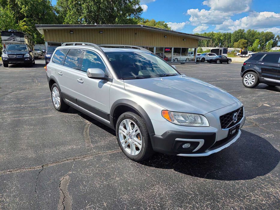 Volvo XC70 T5 Premier      2016