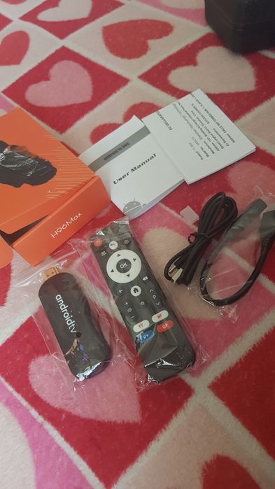 Sprzedam przystawkę Smart tv model H96 Max