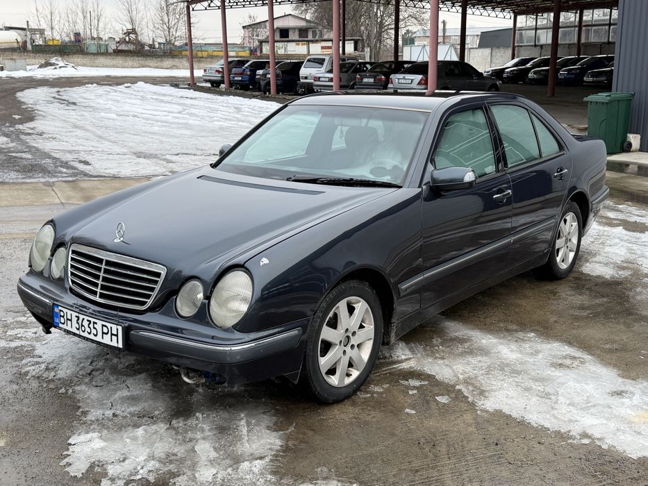 Мерседес Е клас 210 рестайлінг